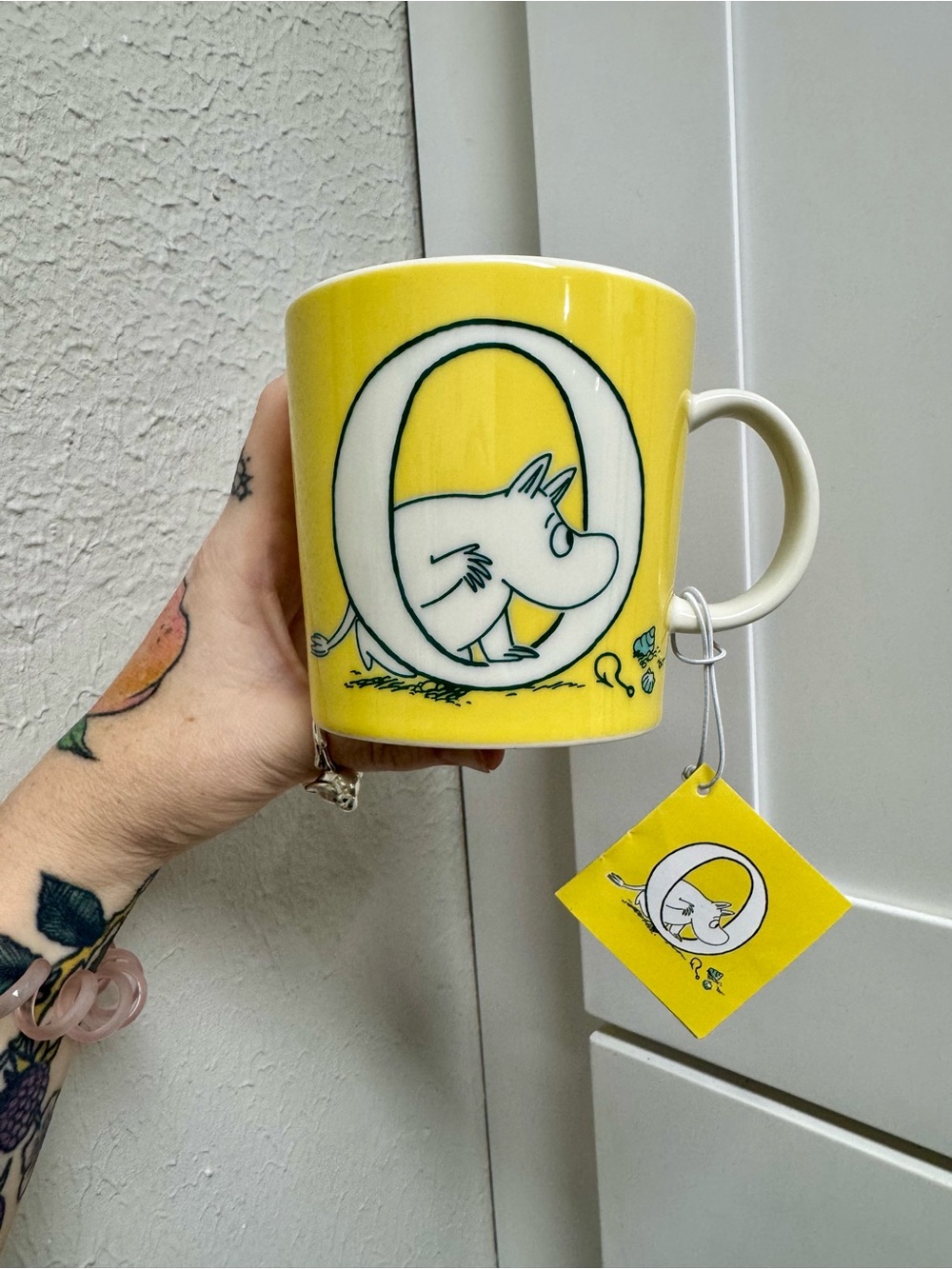 Yellow Moomin Ceramic Mug Letter O